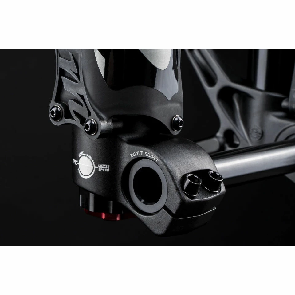 Manitou Dorado Comp Suspension Fork 4 Manitou Dorado Comp Suspension Fork – Image 4