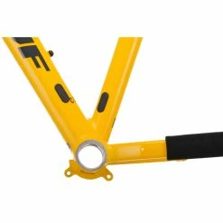 Nukeproof Cub-Scout 26 Mountain Bike Frame 32 Nukeproof Cub-Scout 26 Mountain Bike Frame -VTT Soldes Magasin Nukeproof Cub Scout 26 Mountain Bike Frame 2022 Kids Bike Frames NP Factory Yellow 2022 13