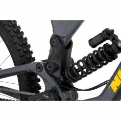 Nukeproof Dissent 297 COMP Alloy Bike (GX DH) -VTT Soldes Magasin Nukeproof Dissent 297 COMP Alloy Bike GX DH 14