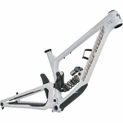 Nukeproof Giga 290 Carbon Frame (EXT Shock) -VTT Soldes Magasin Nukeproof Giga 290 Carbon Frame EXT Shock White 02
