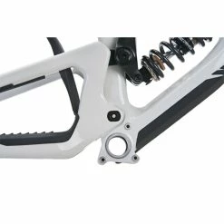 Nukeproof Giga 290 Carbon Frame (EXT Shock) -VTT Soldes Magasin Nukeproof Giga 290 Carbon Frame EXT Shock White 17