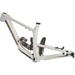 Nukeproof Giga 297 Carbon Frame (EXT Shock) -VTT Soldes Magasin Nukeproof Giga 297 Carbon Frame EXT Shock White 06