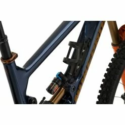Nukeproof Giga 297 Factory Carbon Bike (XT) 36 Nukeproof Giga 297 Factory Carbon Bike (XT) -VTT Soldes Magasin Nukeproof Giga 297 Factory Carbon Bike XT Blue 16