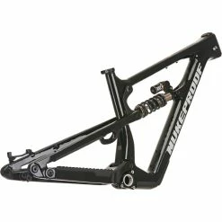 Nukeproof Mega 297 Carbon Frame (EXT Shock) 43 Nukeproof Mega 297 Carbon Frame (EXT Shock) -VTT Soldes Magasin Nukeproof Mega 297 Carbon Frame EXT Shock 2022 Black 03