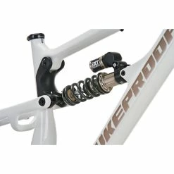 Nukeproof Mega 297 Carbon Frame (EXT Shock) 75 Nukeproof Mega 297 Carbon Frame (EXT Shock) -VTT Soldes Magasin Nukeproof Mega 297 Carbon Frame EXT Shock 2022 White 14
