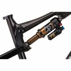 Nukeproof Reactor 275 Carbon Frame - Black 33 Nukeproof Reactor 275 Carbon Frame - Black -VTT Soldes Magasin Nukeproof Reactor 275 Carbon Mountain Bike Frame Black 13
