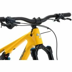 Nukeproof Reactor 275 Elite Carbon Bike (SLX) -VTT Soldes Magasin Nukeproof Reactor 275 Elite Carbon Bike SLX Yellow 08