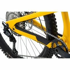 Nukeproof Reactor 275 Elite Carbon Bike (SLX) -VTT Soldes Magasin Nukeproof Reactor 275 Elite Carbon Bike SLX Yellow 19