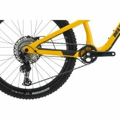 Nukeproof Reactor 275 Elite Carbon Bike (SLX) -VTT Soldes Magasin Nukeproof Reactor 275 Elite Carbon Bike SLX Yellow 20
