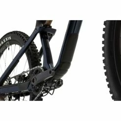 Nukeproof Reactor 275 Factory Carbon Bike (XT) -VTT Soldes Magasin Nukeproof Reactor 275 Factory Carbon Bike XT kraken blue 15