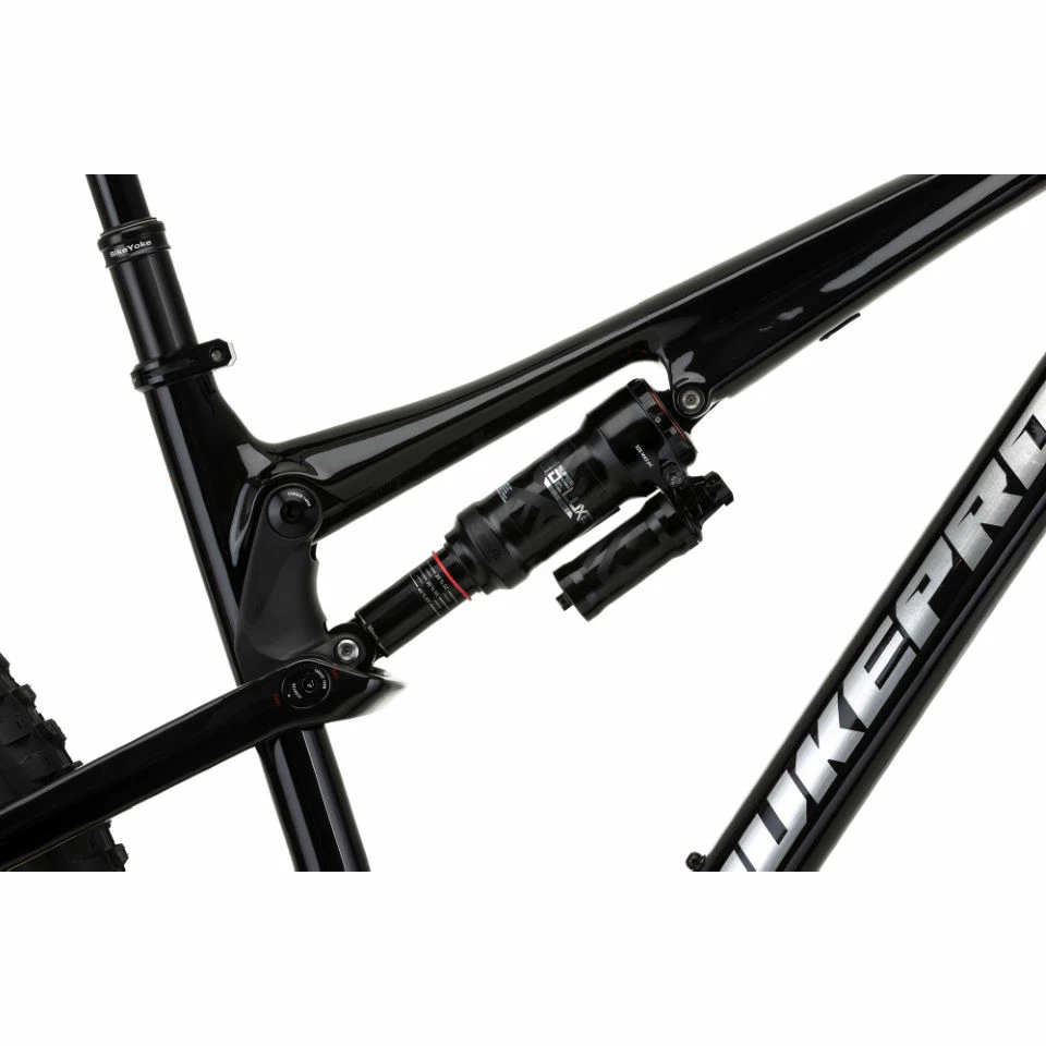 Nukeproof Reactor 275 RS Carbon Bike (X01 Eagle) 12 Nukeproof Reactor 275 RS Carbon Bike (X01 Eagle) – Image 12