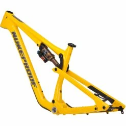 Nukeproof Reactor 290 Carbon Mountain Bike Frame X-Large NP -VTT Soldes Magasin Nukeproof Reactor 290 Carbon Mountain Bike Frame 2022 Yellow 06