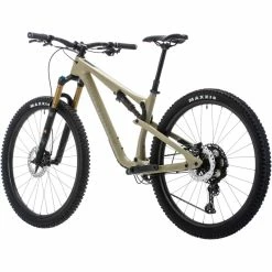 Nukeproof Reactor 290 ST Factory Carbon Bike (XT) -VTT Soldes Magasin Nukeproof Reactor 290 ST Factory Carbon Bike XT 2022 Cockie Dough 06