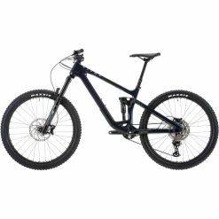 Vitus Escarpe 27 CR Mountain Bike -VTT Soldes Magasin Vitus Escarpe 27 CR Mountain Bike 2022 04