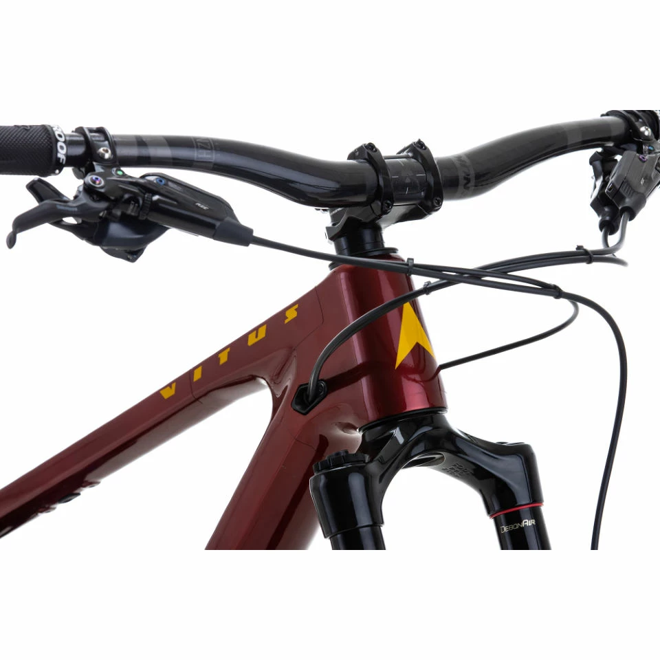 Vitus Escarpe 29 AMP Mountain Bike 9 Vitus Escarpe 29 AMP Mountain Bike â Image 9