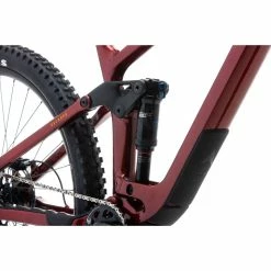 Vitus Escarpe 29 AMP Mountain Bike 36 Vitus Escarpe 29 AMP Mountain Bike -VTT Soldes Magasin Vitus Escarpe 29 AMP Mountain Bike 2022 Octane Red 16