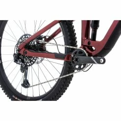 Vitus Escarpe 29 AMP Mountain Bike 39 Vitus Escarpe 29 AMP Mountain Bike -VTT Soldes Magasin Vitus Escarpe 29 AMP Mountain Bike 2022 Octane Red 19