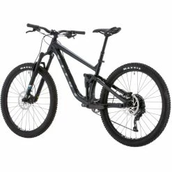Vitus Mythique 27 VR Mountain Bike -VTT Soldes Magasin Vitus Mythique 27 VR Mountain Bike 2023 Black 06