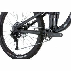 Vitus Mythique 27 VR Mountain Bike -VTT Soldes Magasin Vitus Mythique 27 VR Mountain Bike 2023 Black 19