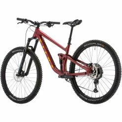 Vitus Mythique 29 AMP Mountain Bike -VTT Soldes Magasin Vitus Mythique 29 AMP Mountain Bike 2023 Octane Red 06