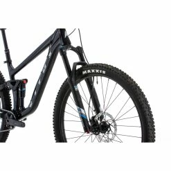 Vitus Mythique 29 VR Mountain Bike 28 Vitus Mythique 29 VR Mountain Bike -VTT Soldes Magasin Vitus Mythique 29 VR Mountain Bike 2023 Black 11