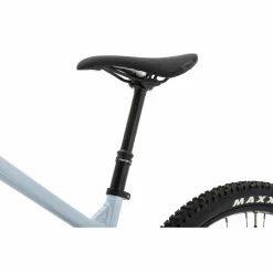 Vitus Mythique 29 VRS Mountain Bike 35 Vitus Mythique 29 VRS Mountain Bike -VTT Soldes Magasin Vitus Mythique 29 VRS Mountain Bike 2023 Orxy Grey 15