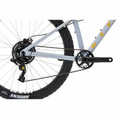 Vitus Nucleus 27 VRW Womens Mountain Bike -VTT Soldes Magasin Vitus Nucleus 27 VRW Womens Mountain Bike 2022 Oryx Grey Yellow 13