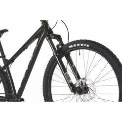 VTT Vitus Nucleus 29 VR (2022) -VTT Soldes Magasin Vitus Nucleus 29 VR Mountain Bike 2022 11