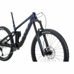 Vitus Sommet 297 CR Mountain Bike 30 Vitus Sommet 297 CR Mountain Bike -VTT Soldes Magasin Vitus Sommet 297 CR Mountain Bike 2022 Velocity Blue 11